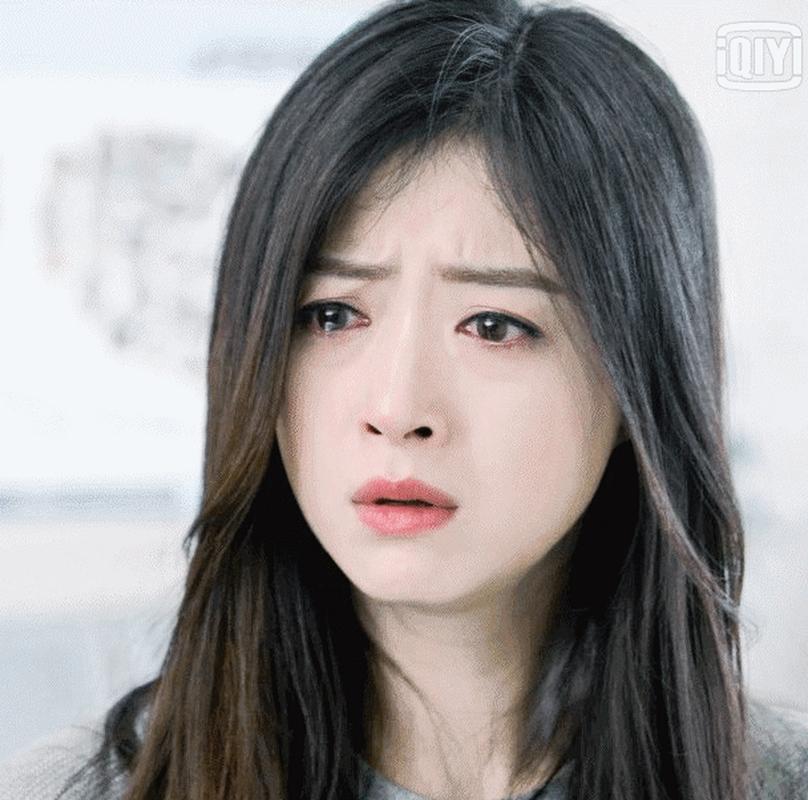 #蒋欣崩溃式哭戏# 华妃,樊胜美,还有我最喜欢的木婉清,蒋欣一直是专注